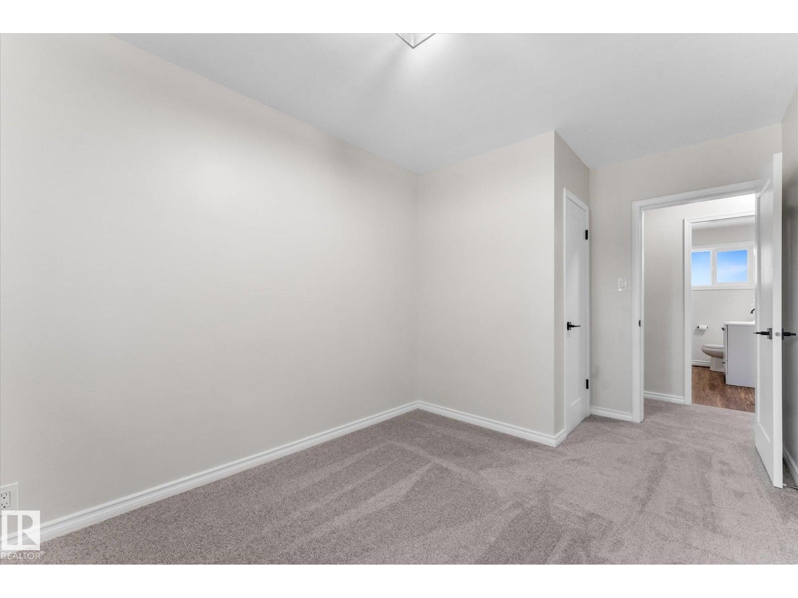 11212 136 AV NW - 14