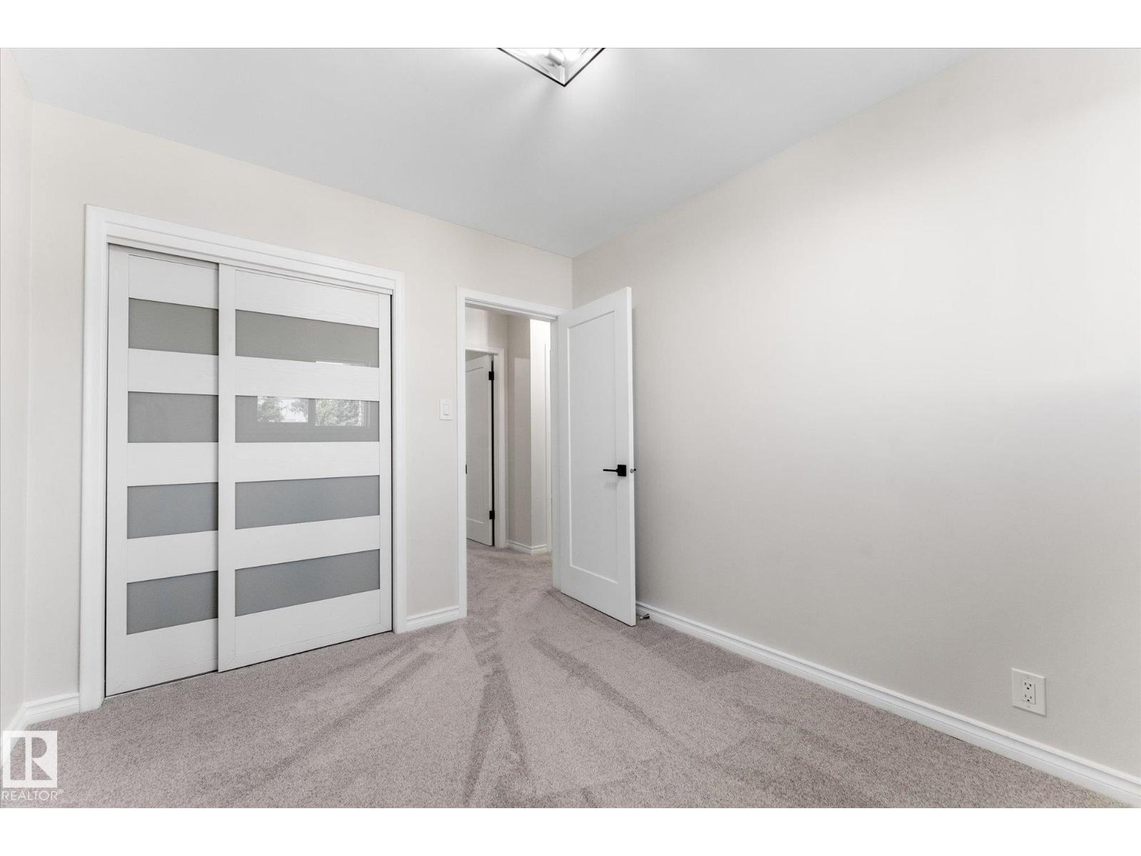 11212 136 AV NW - 20