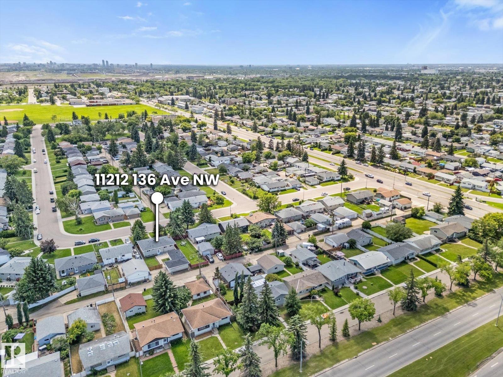 11212 136 AV NW - 44