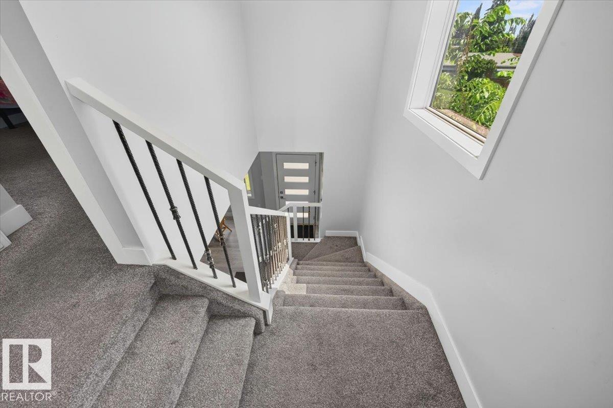 7332-7334 77 ST NW - 14