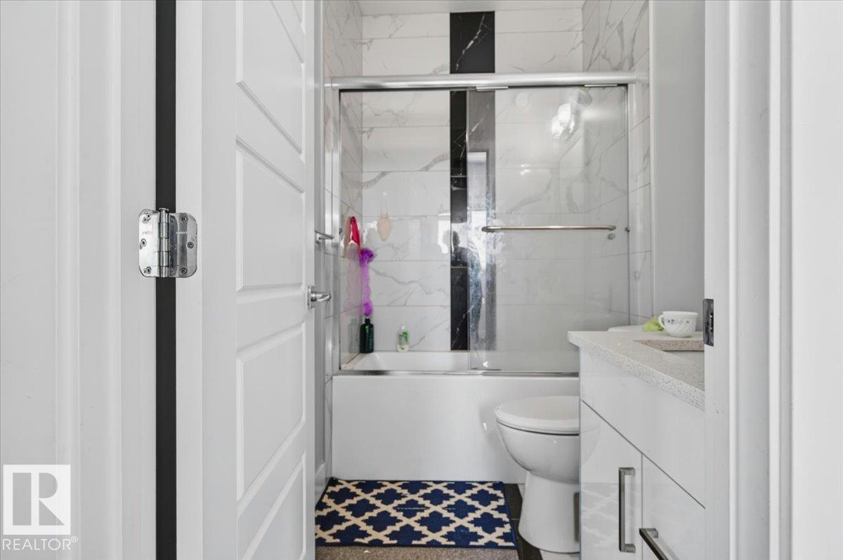 7332-7334 77 ST NW - 19