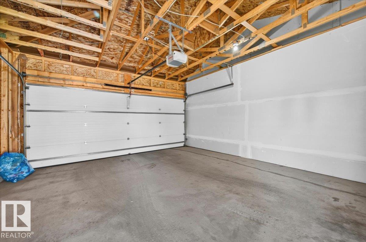 7332-7334 77 ST NW - 39