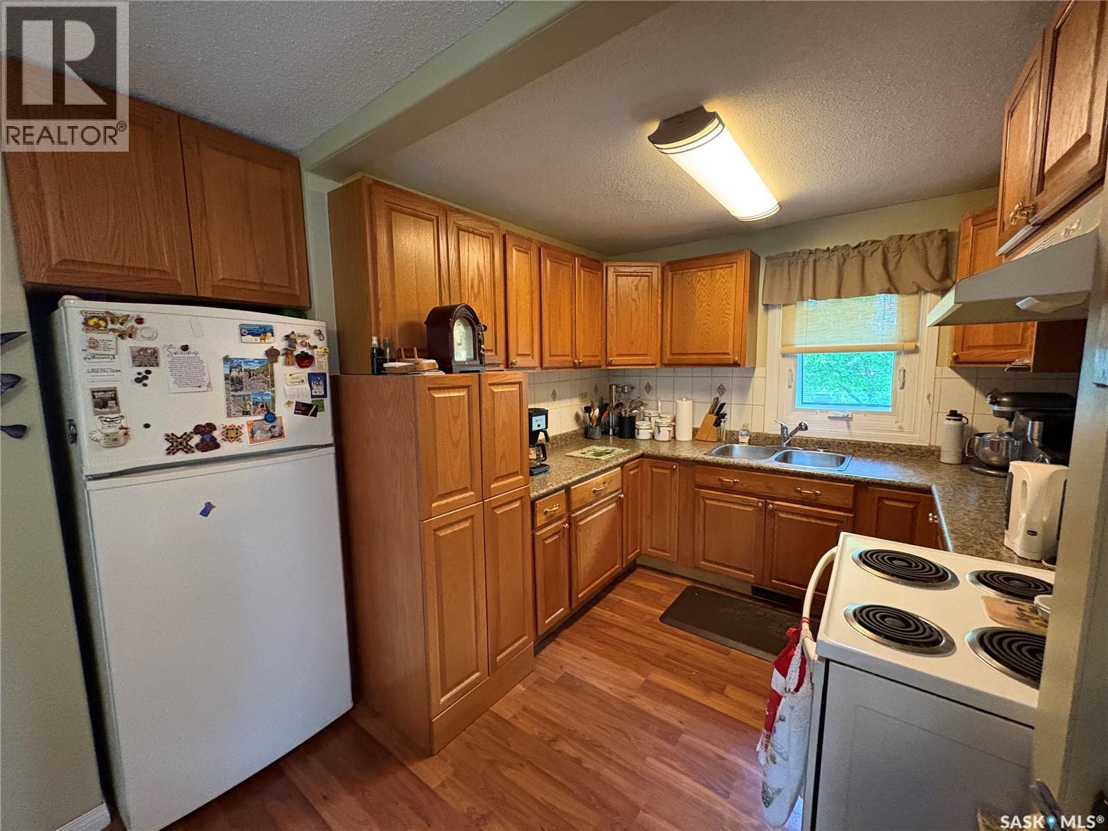 418 - 16 Highway - Image 6