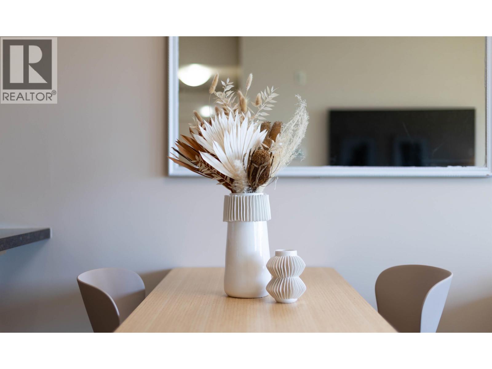 2 Bed, 1 Bath Apartment for Sale in Richmond – 366 4099 STOLBERG STREET, Richmond – MLS# R3145585 - Image 15