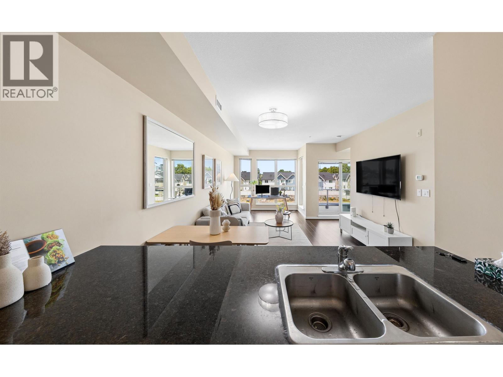 2 Bed, 1 Bath Apartment for Sale in Richmond – 366 4099 STOLBERG STREET, Richmond – MLS# R3145585 - Image 9