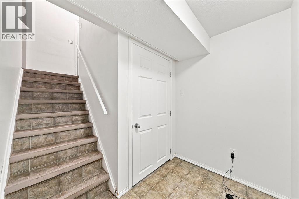 Listing photo – 3606 55 Avenue, Red Deer