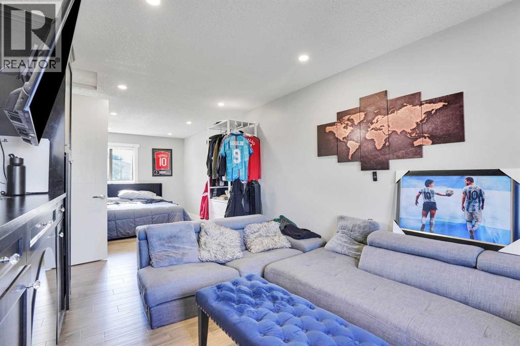 1527 Maitland Drive NE - 22