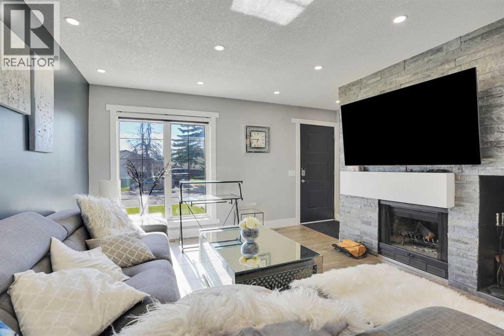 1527 Maitland Drive NE - 8