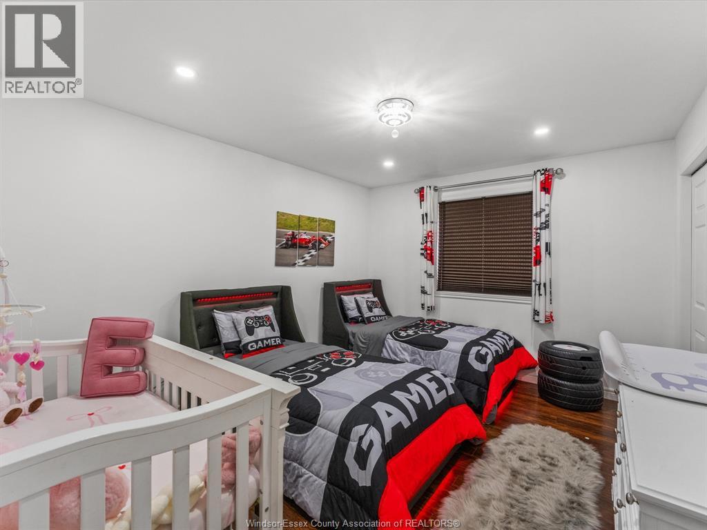 2408 WATERFORD AVENUE - 13