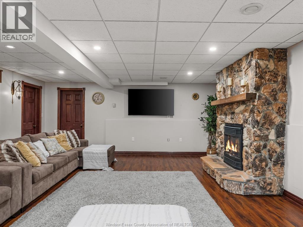 2408 WATERFORD AVENUE - 25