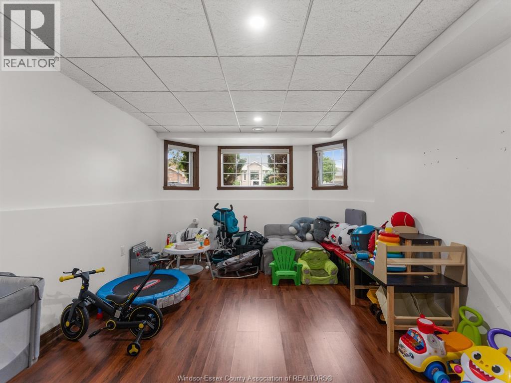 2408 WATERFORD AVENUE - 26