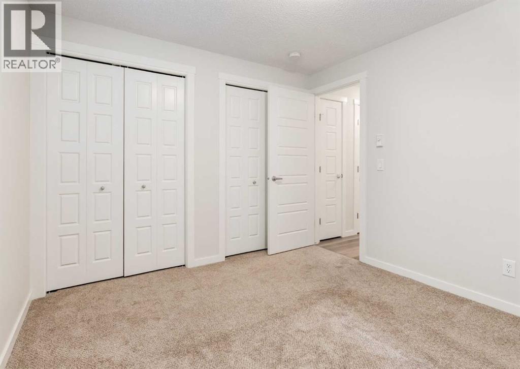 408 Cranbrook Square SE - 13