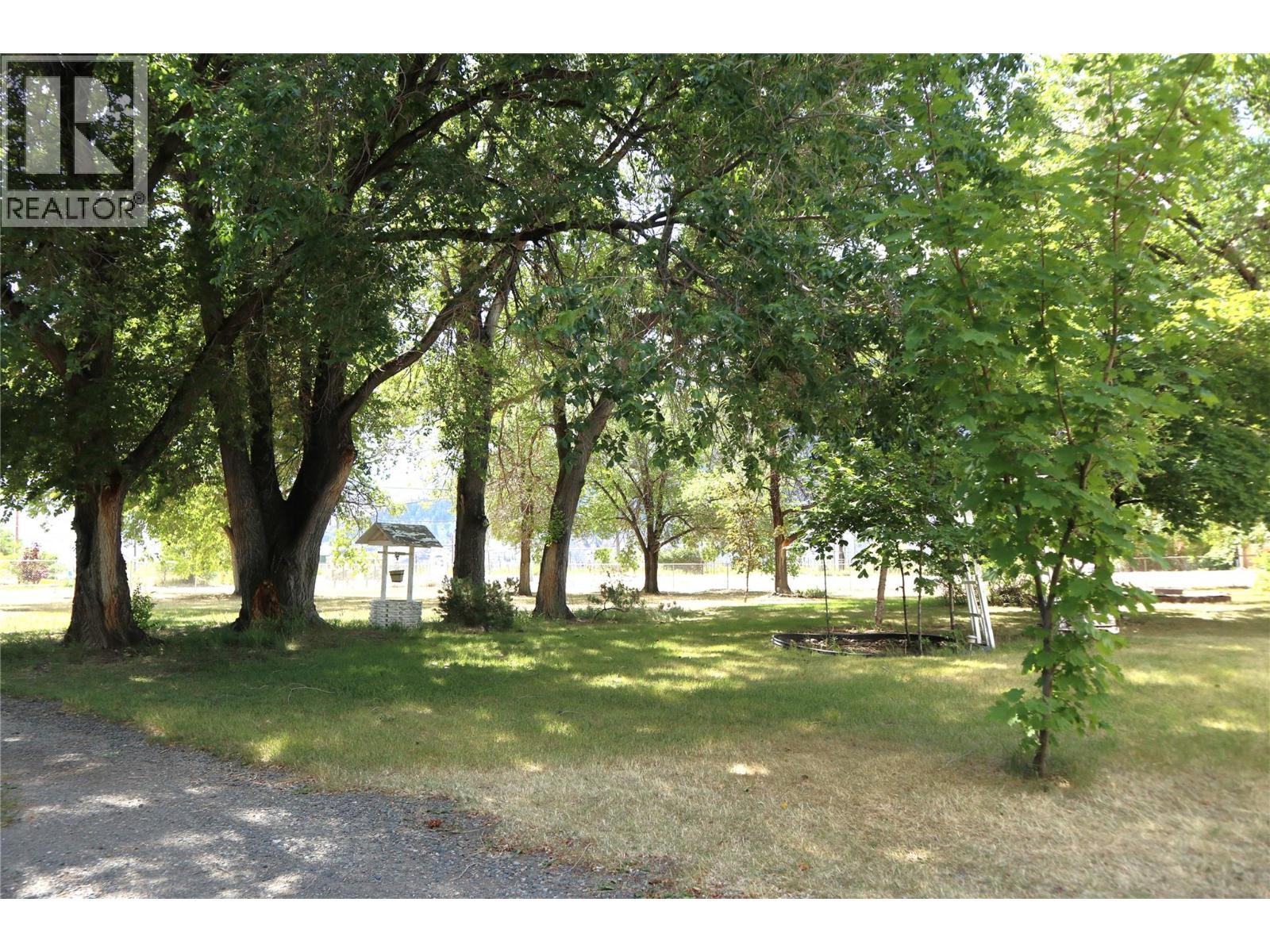 604 Schneider Road - 4
