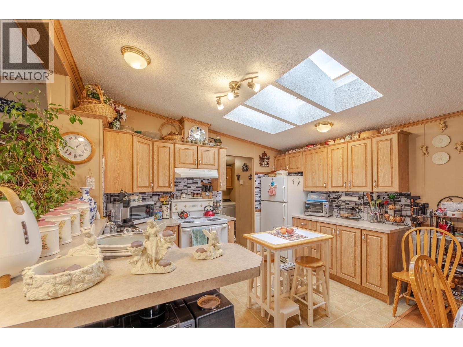 604 Schneider Road - 13