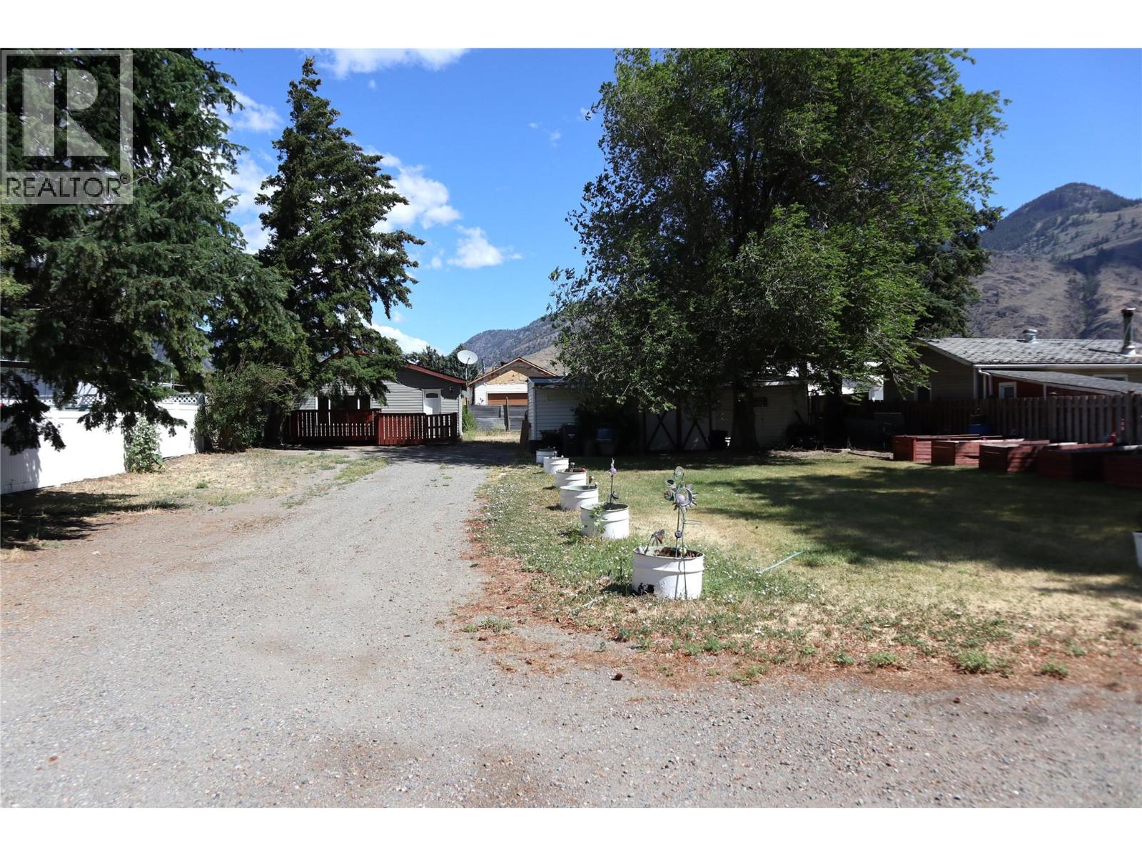 604 Schneider Road - 31