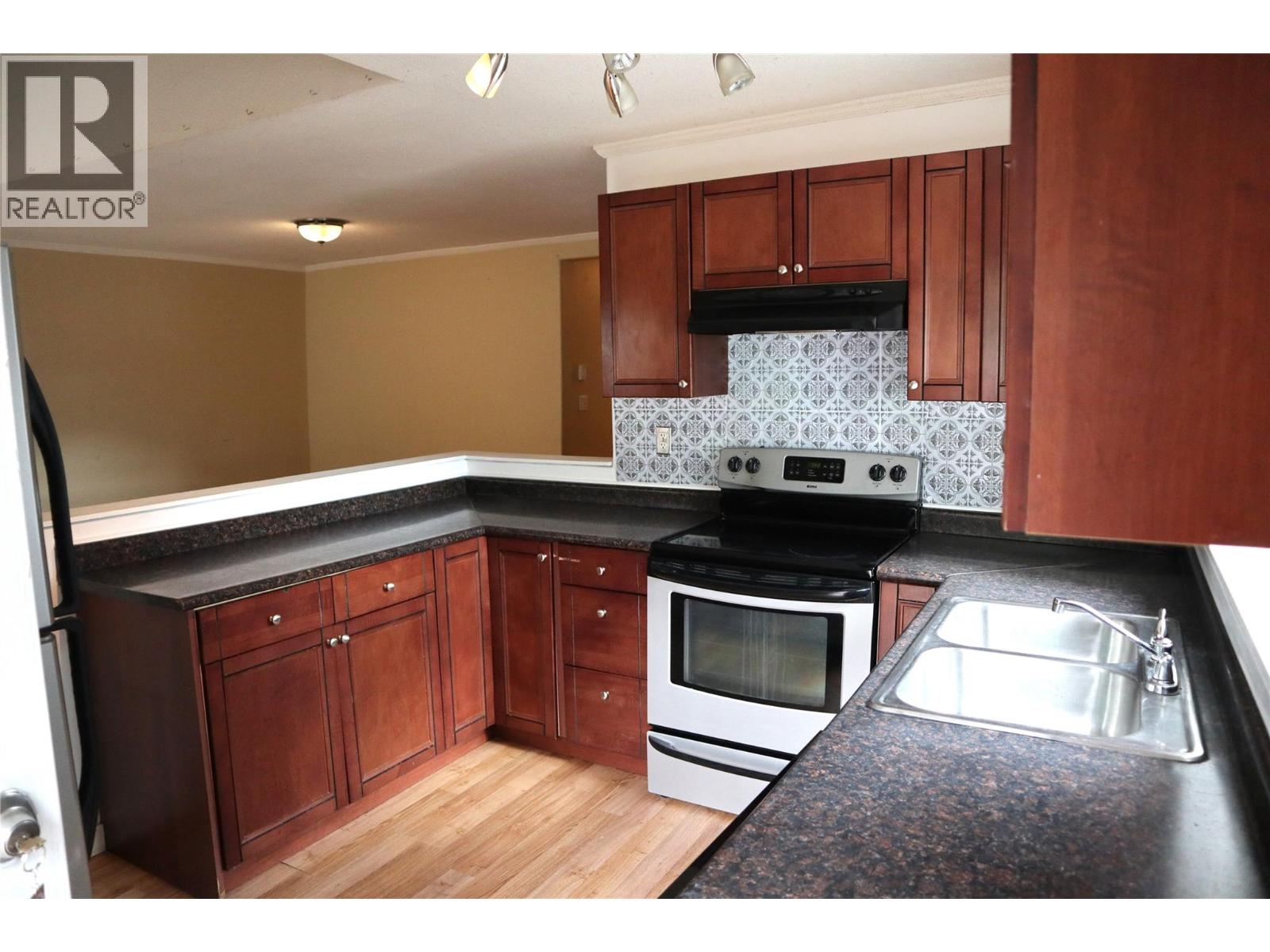 604 Schneider Road - 34