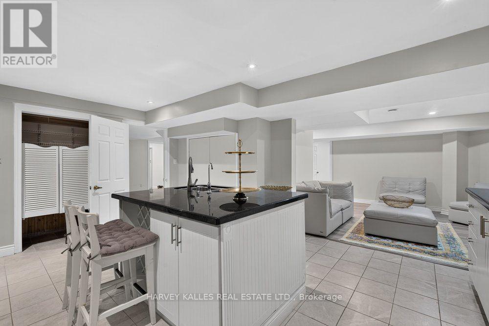 898 STONEHAVEN AVENUE - 37