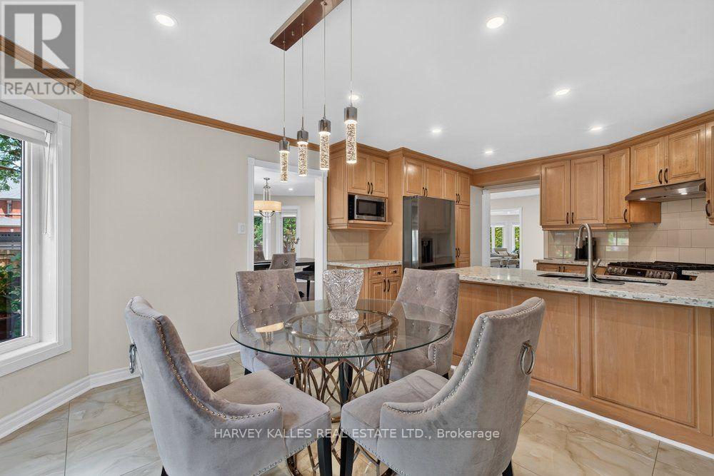 898 STONEHAVEN AVENUE - 14