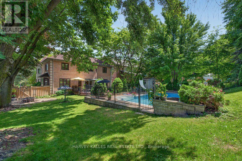 898 STONEHAVEN AVENUE - 46