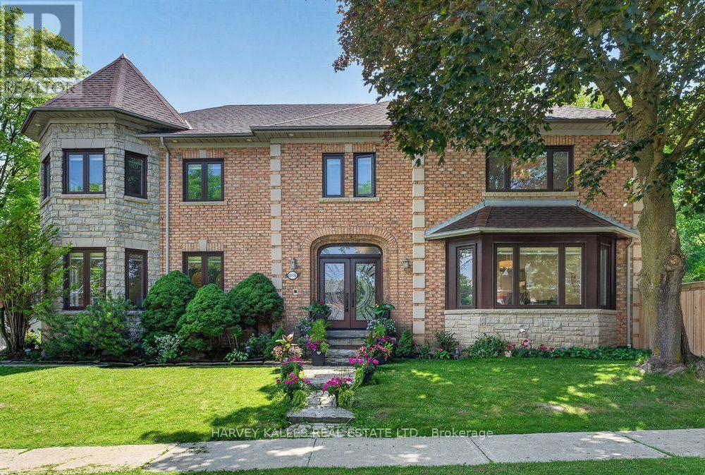 898 STONEHAVEN AVENUE - 1