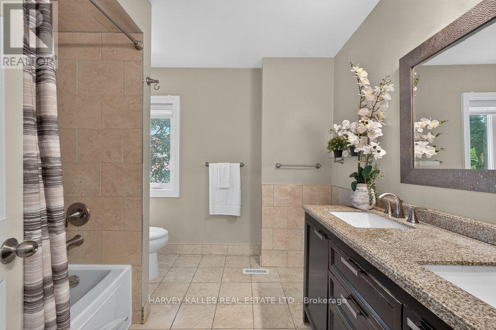 898 STONEHAVEN AVENUE - 30