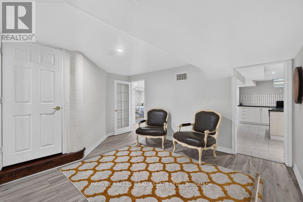 898 STONEHAVEN AVENUE - 39