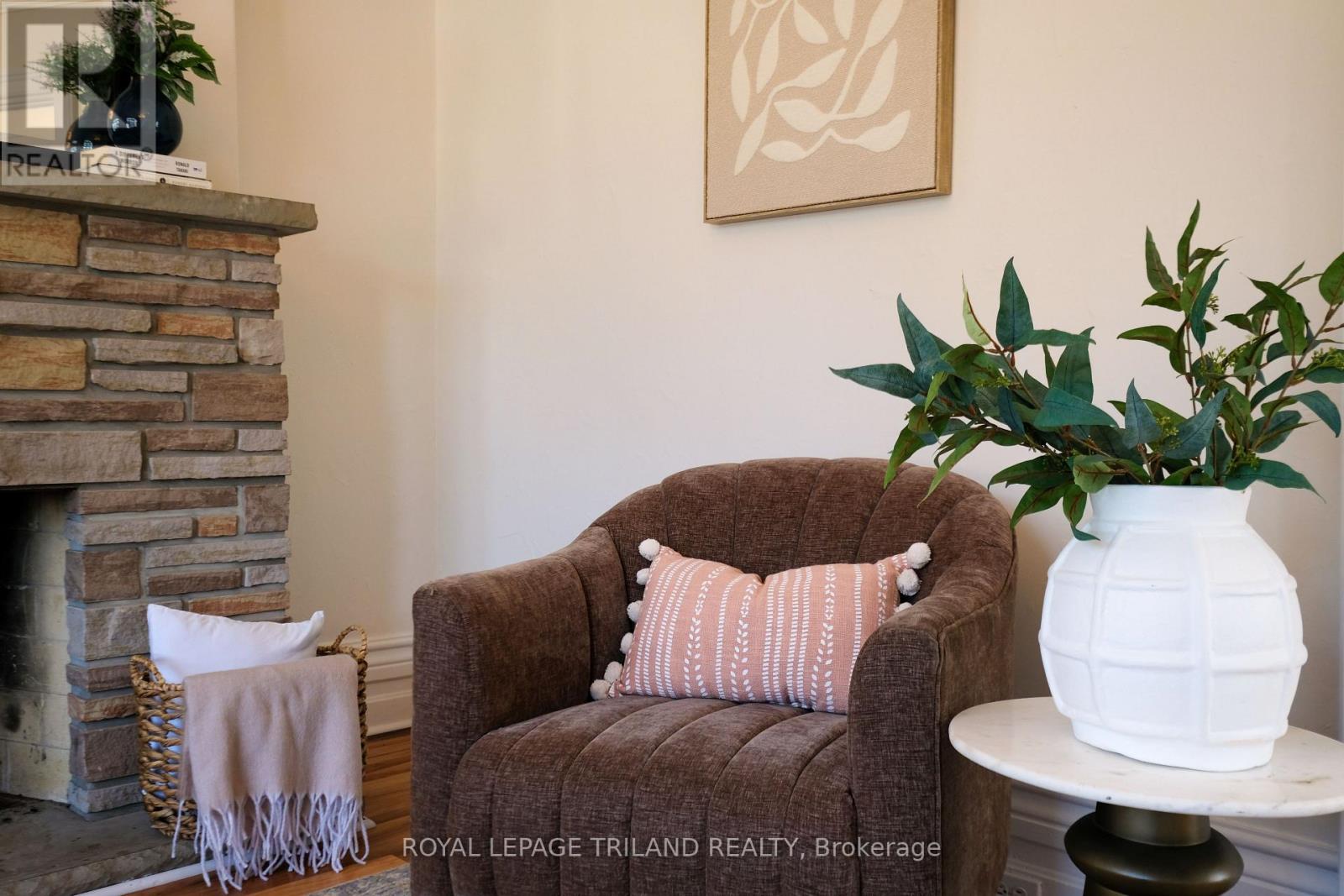 606 CENTRAL AVENUE - 10