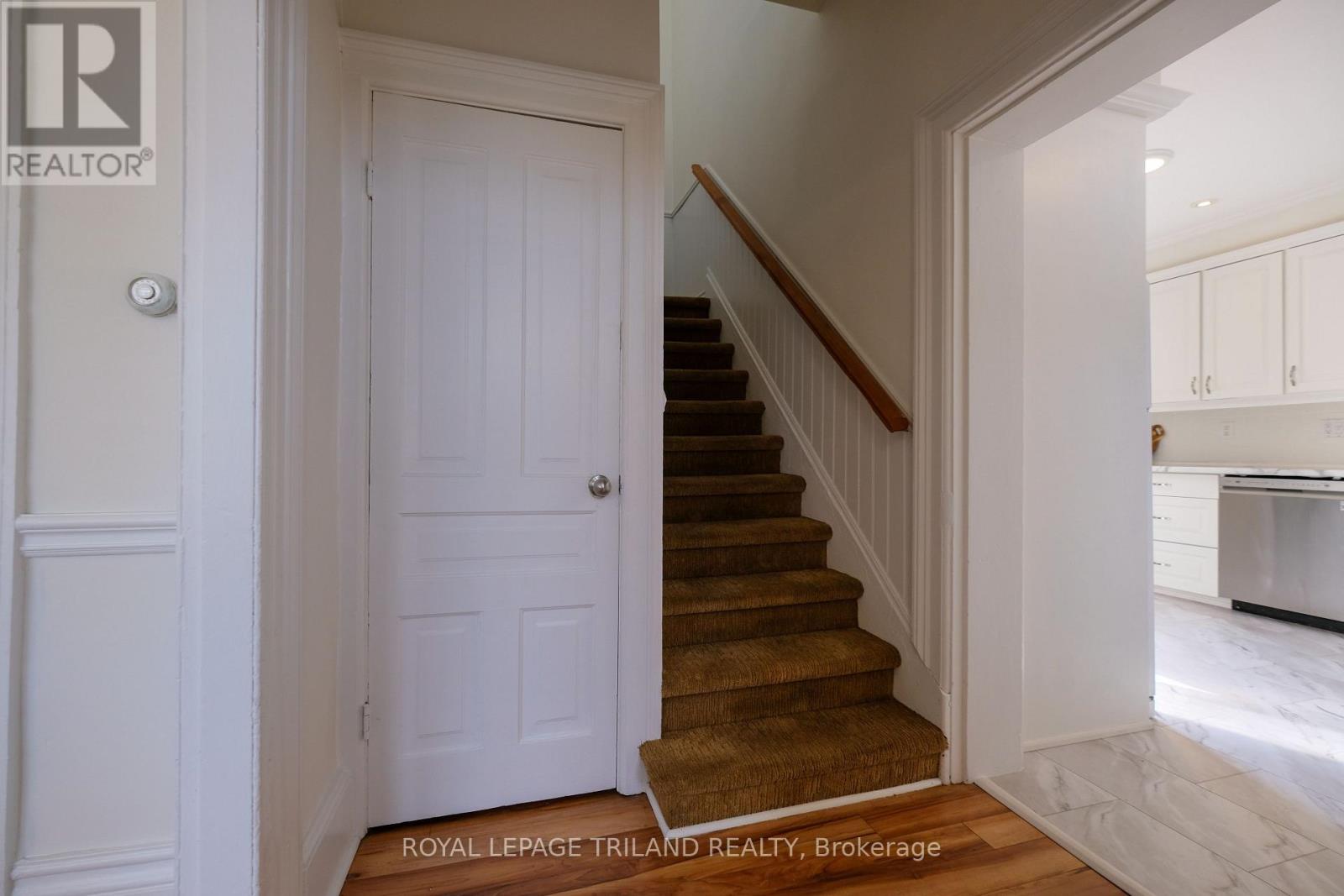 606 CENTRAL AVENUE - 29