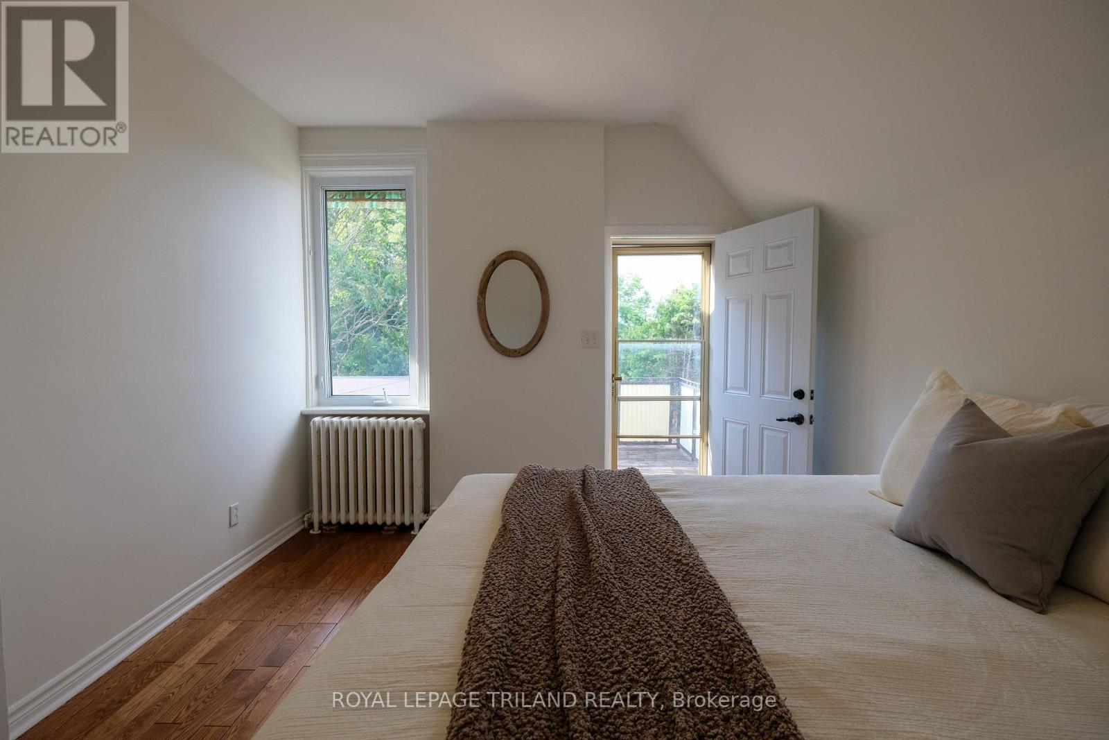 606 CENTRAL AVENUE - 35