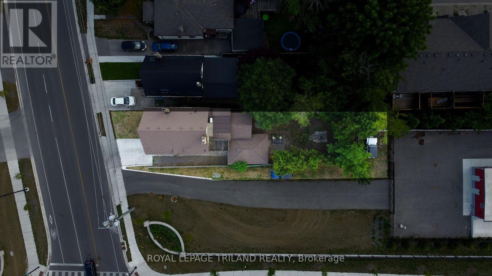 606 CENTRAL AVENUE - 49