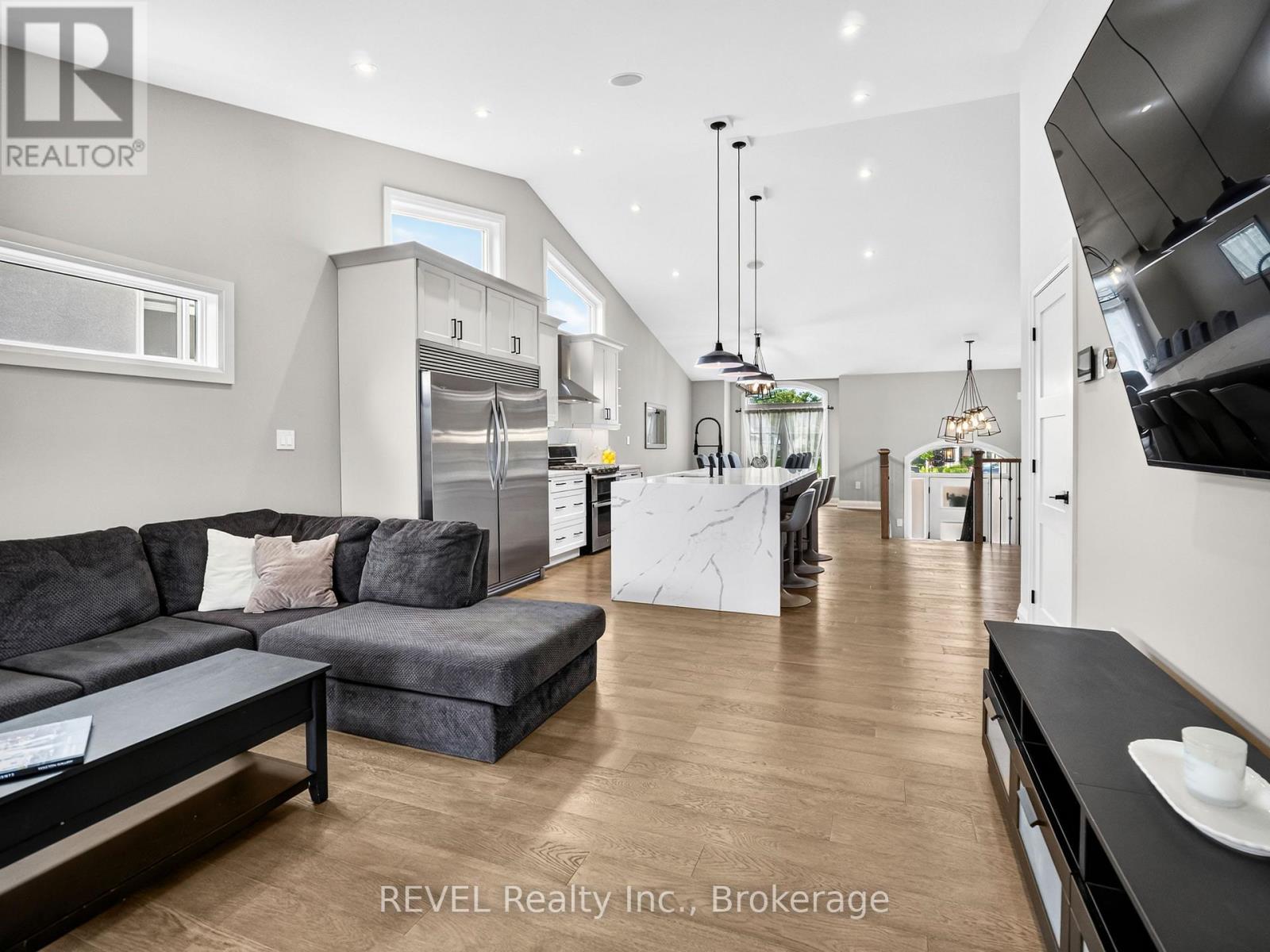 2761 ARROWSMITH COURT - 13