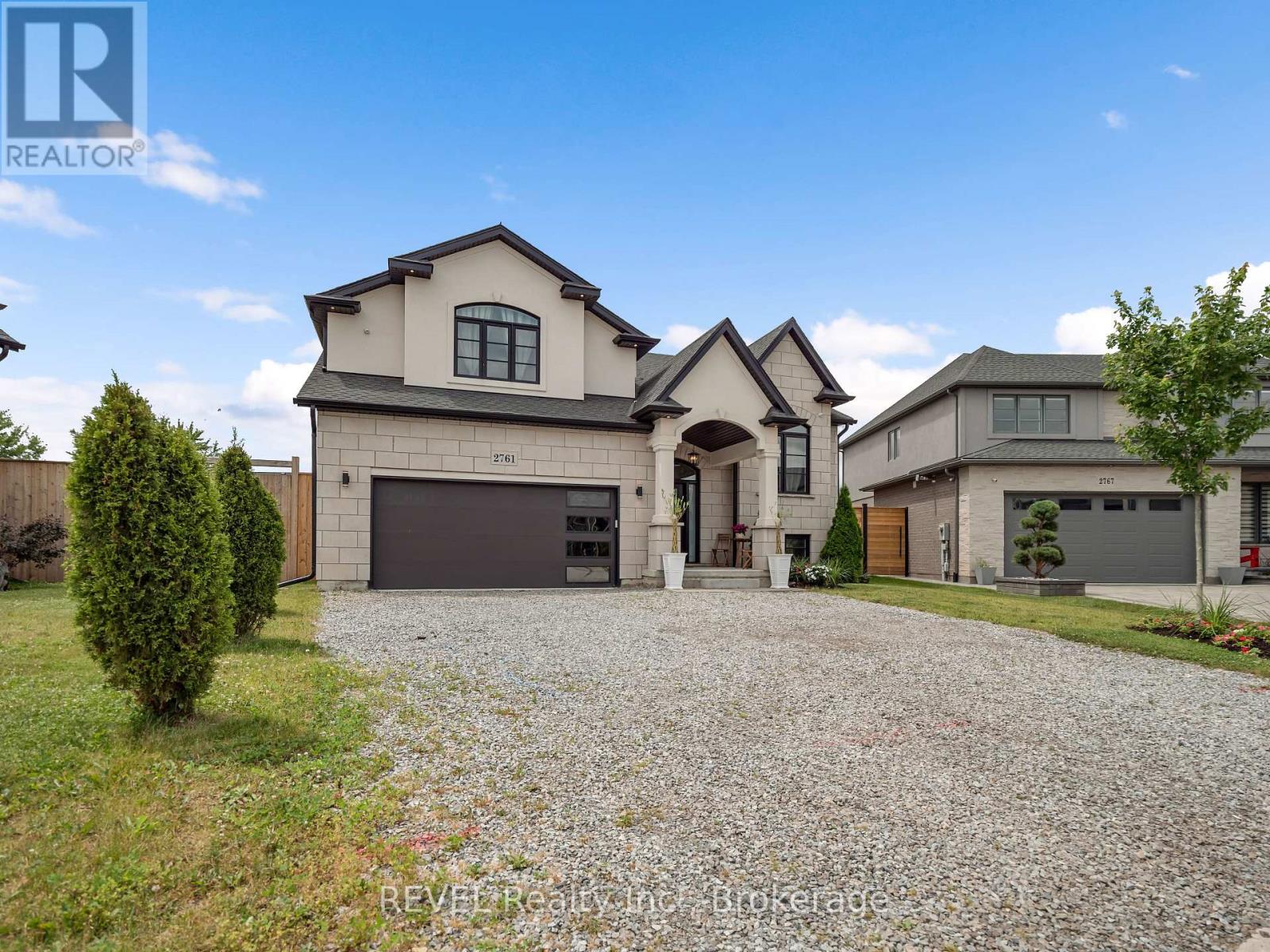 2761 ARROWSMITH COURT - 2