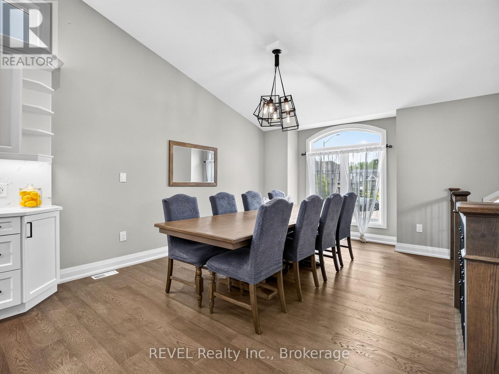 2761 ARROWSMITH COURT - 6