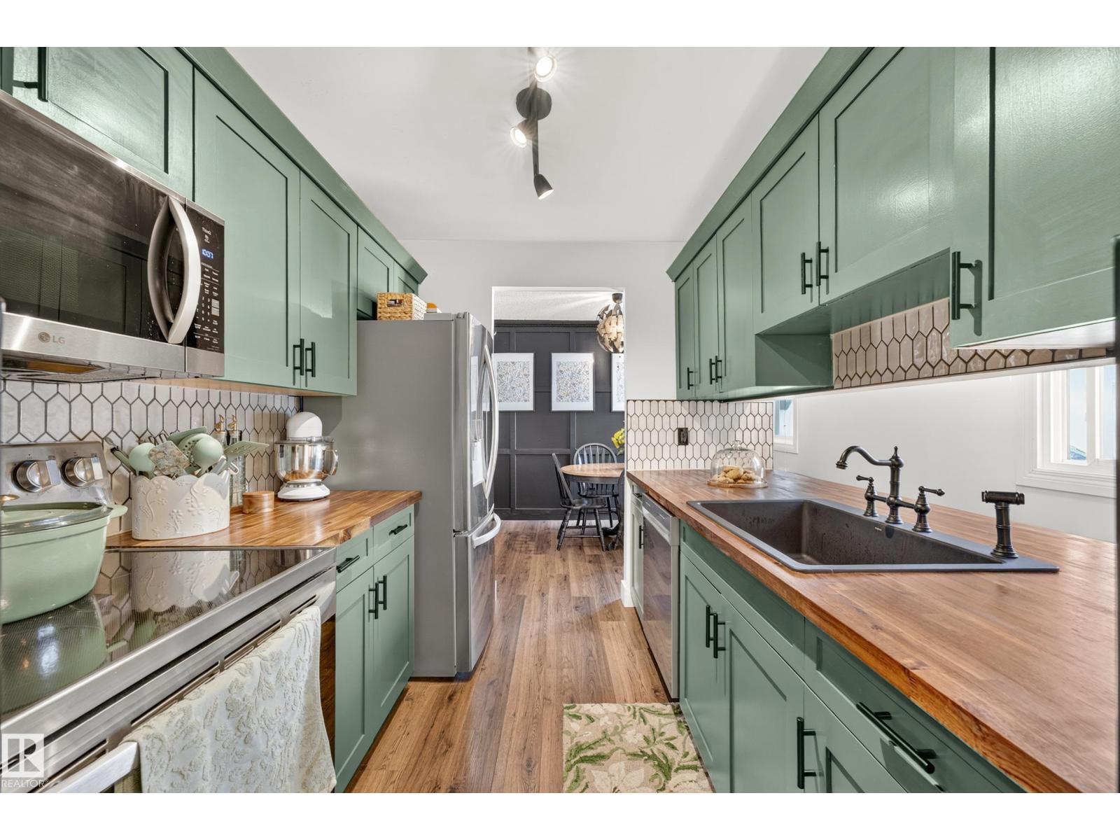 111 LANCASTER TC NW - 6
