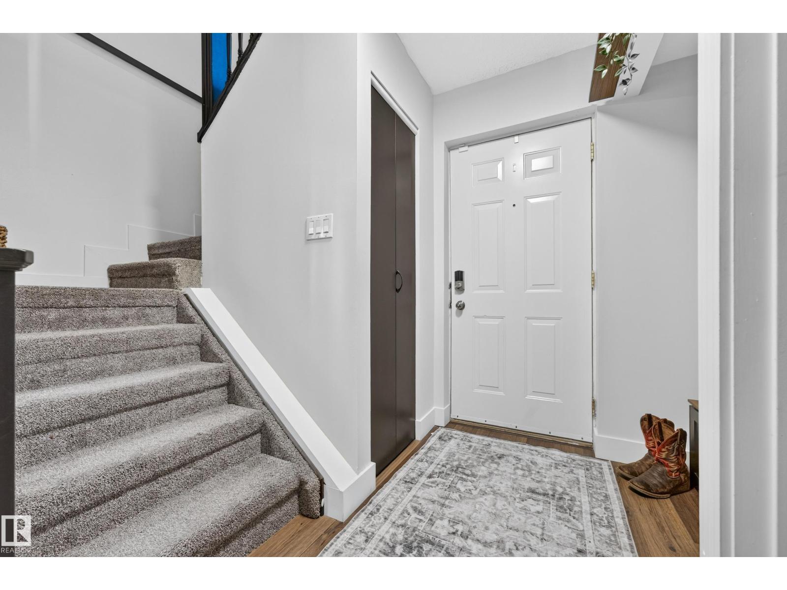 111 LANCASTER TC NW - 3