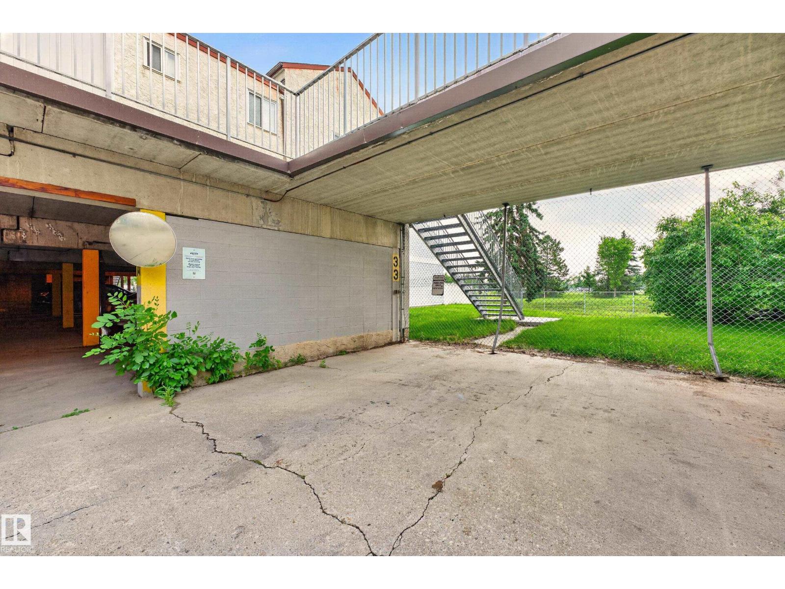 111 LANCASTER TC NW - 43