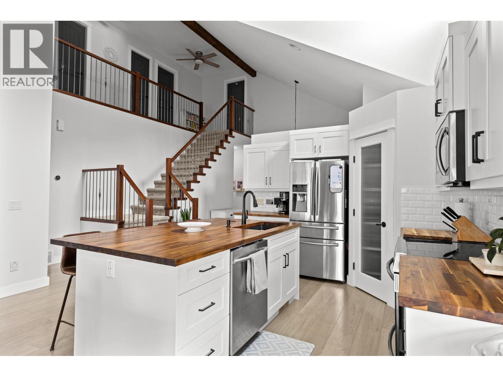 2079 Shelby Crescent - 21