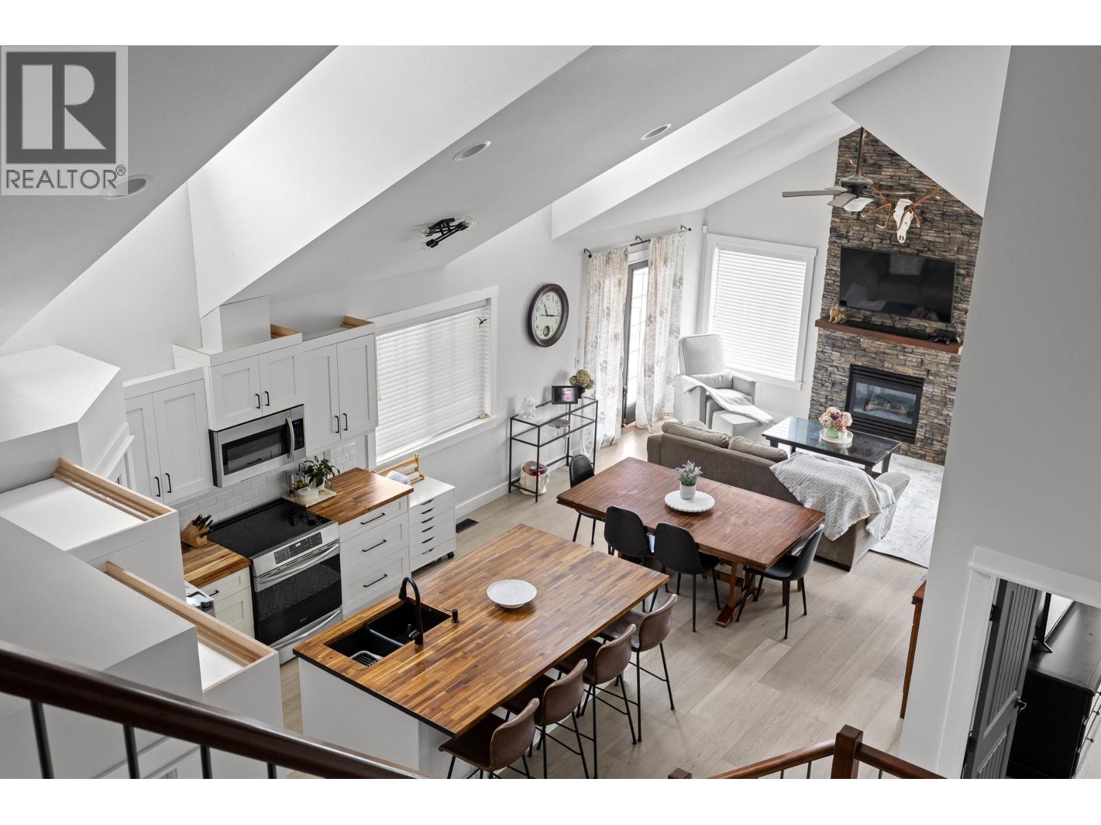 2079 Shelby Crescent - 31