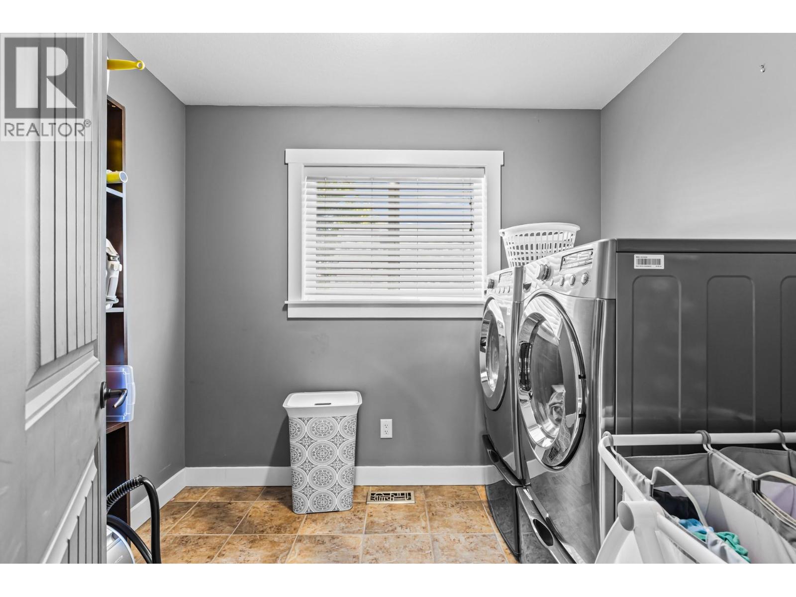 2079 Shelby Crescent - 36