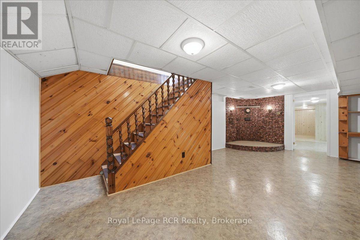 1124 12TH STREET E - 30