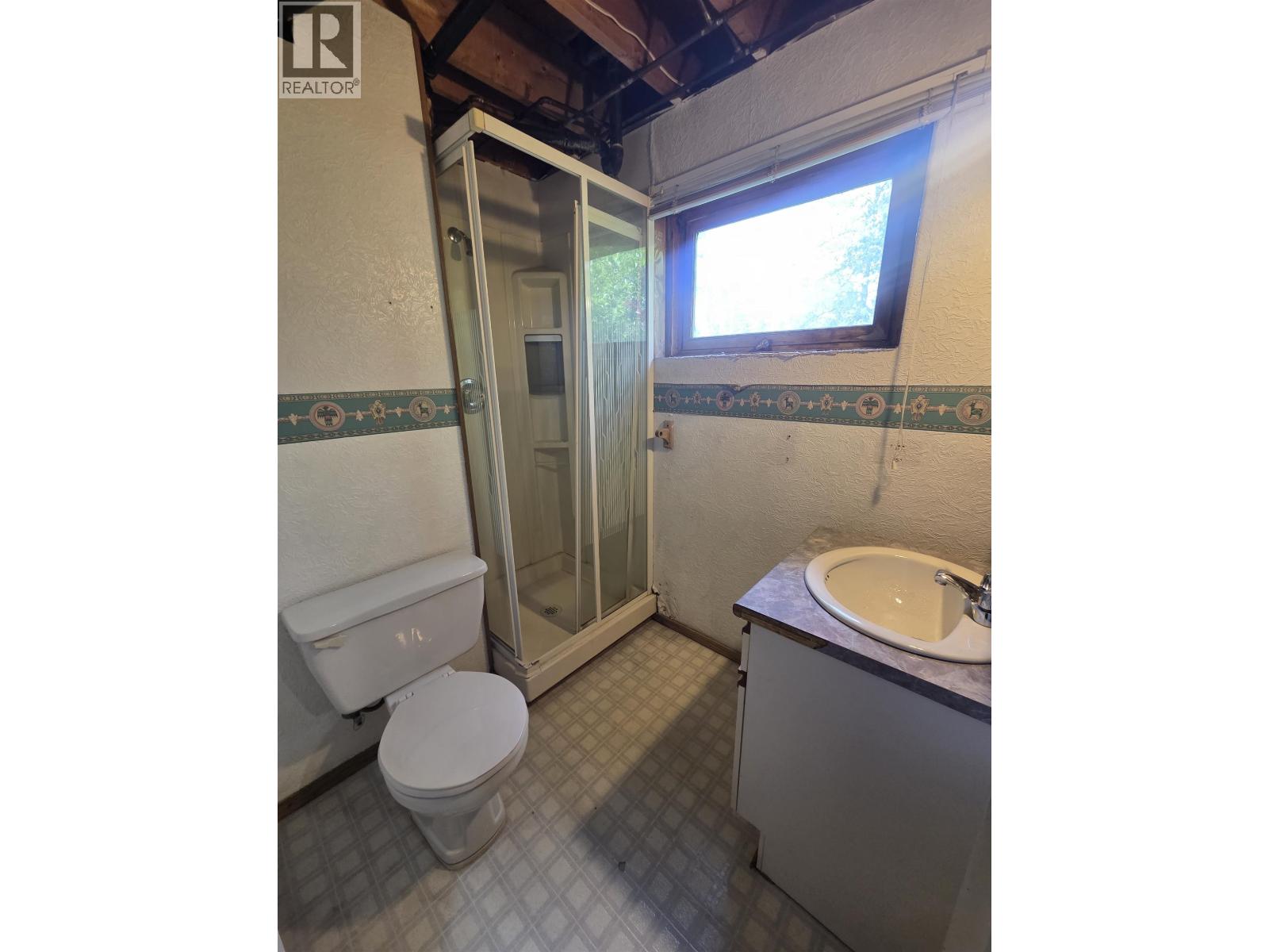 1196 STIRLING DRIVE - 16