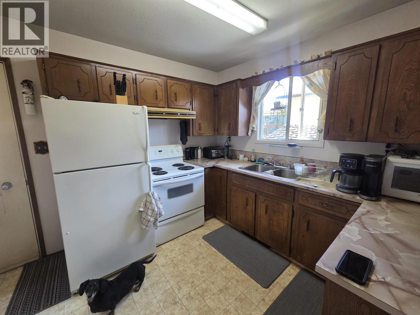 1196 STIRLING DRIVE - 8