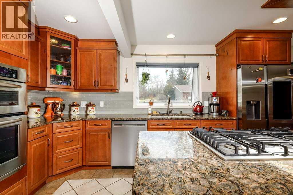 121, 28319 Township Rd 384 - 6