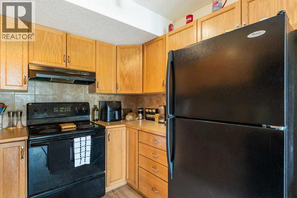 #303 300 Edwards Way NW - 12
