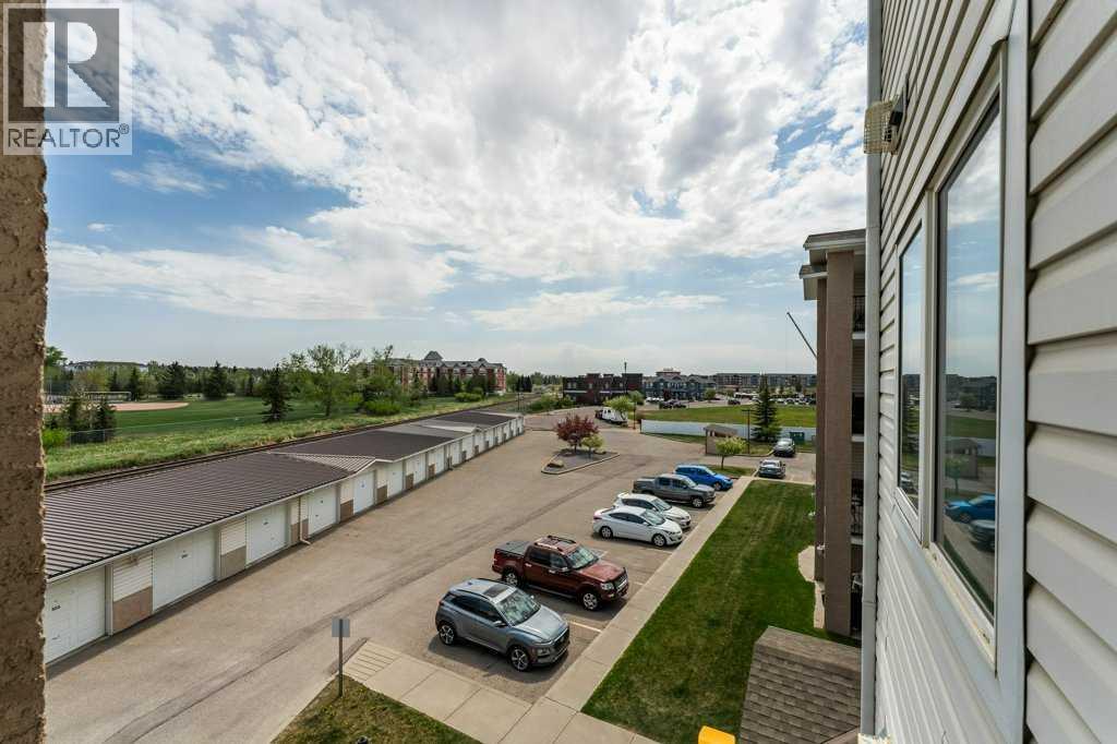 #303 300 Edwards Way NW - 16