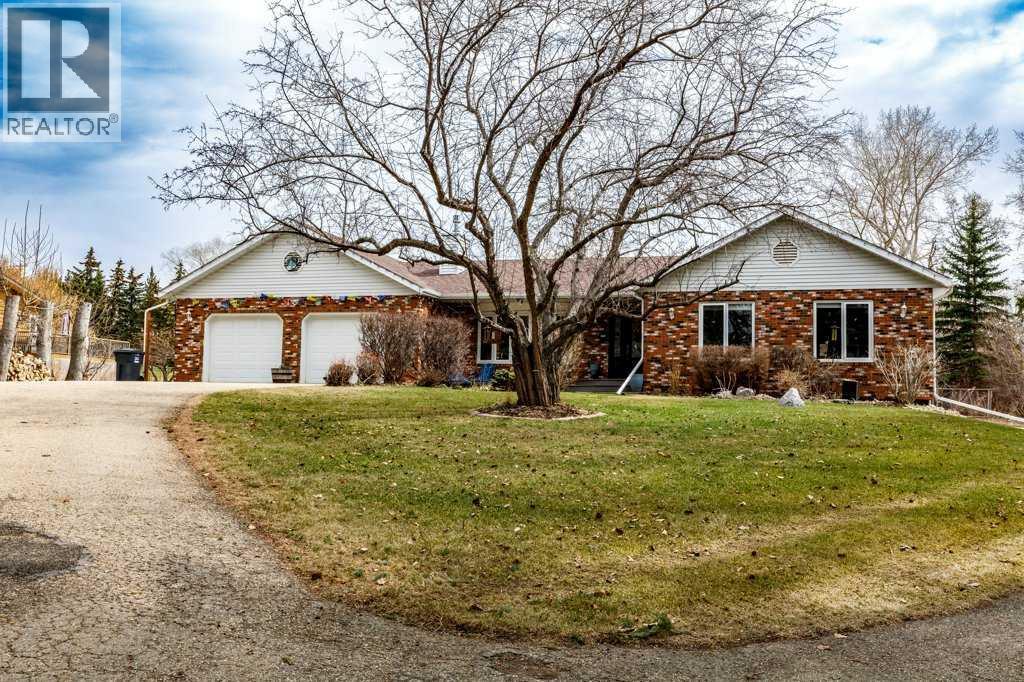 121, 28319 Township Rd 384 - 1