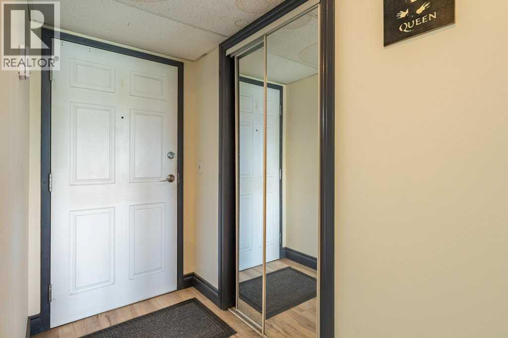 #303 300 Edwards Way NW - 5
