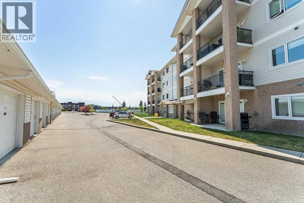 #303 300 Edwards Way NW - 23