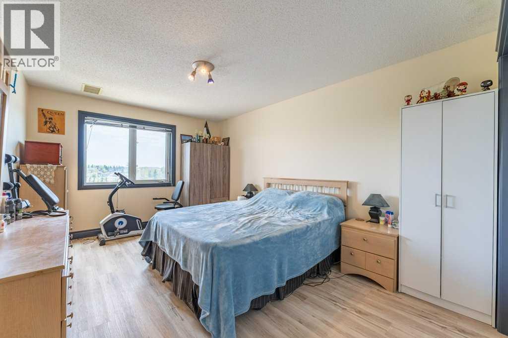 #303 300 Edwards Way NW - 20
