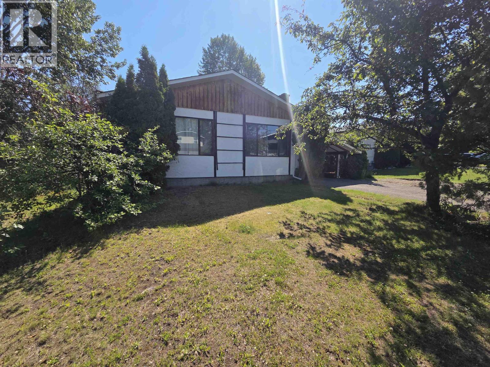 1196 STIRLING DRIVE - 1